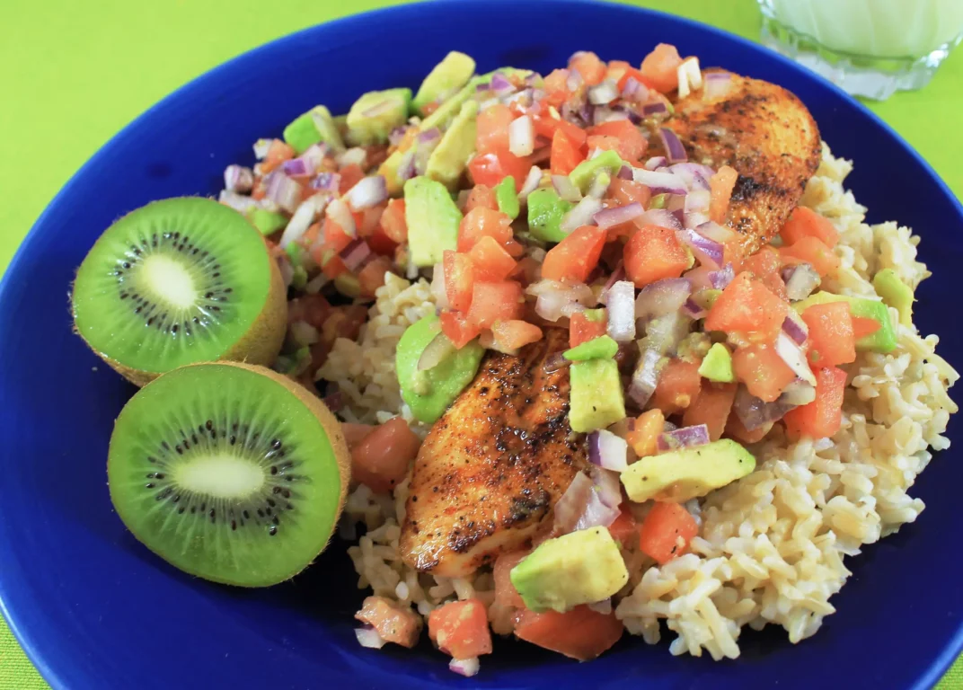 Spicy chicken with avocado salsa